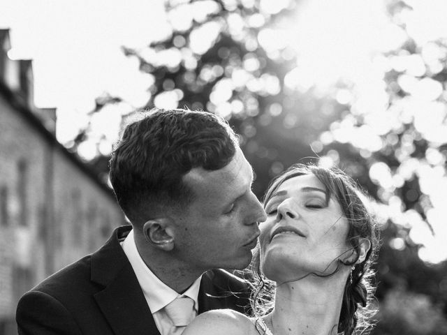 Le mariage de Romain et Anne-Charlotte à Saint-Rémy-du-Plain, Ille et Vilaine 6