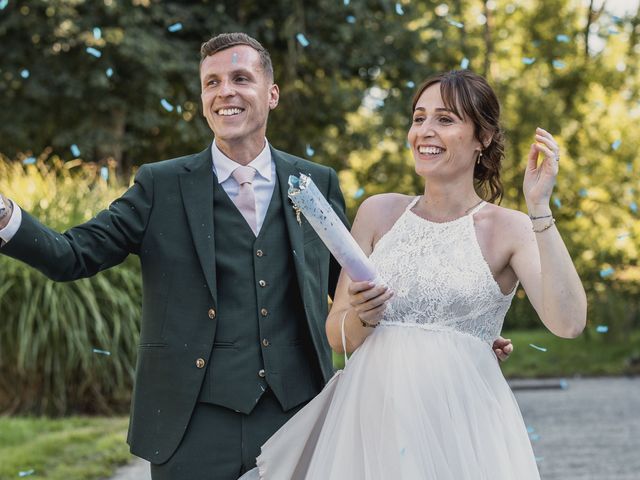 Le mariage de Romain et Anne-Charlotte à Saint-Rémy-du-Plain, Ille et Vilaine 51