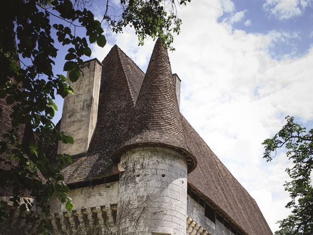 Le mariage de Alexandre et Laure à Saint-Astier, Dordogne 3