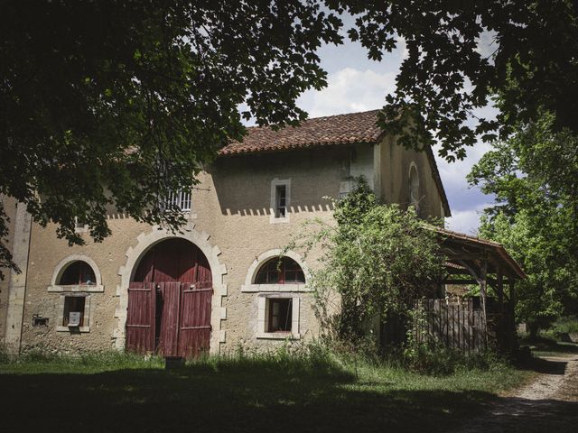 Le mariage de Alexandre et Laure à Saint-Astier, Dordogne 4