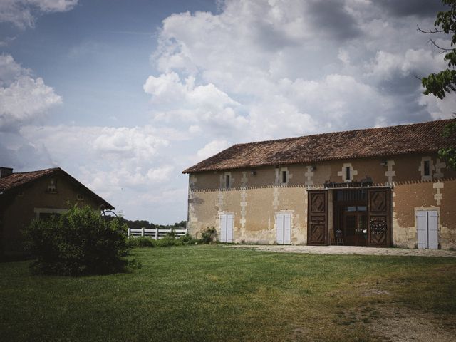 Le mariage de Alexandre et Laure à Saint-Astier, Dordogne 6