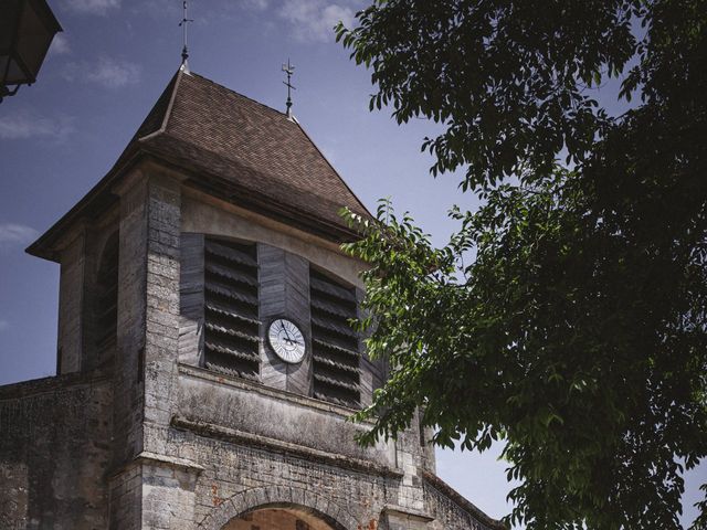 Le mariage de Alexandre et Laure à Saint-Astier, Dordogne 32