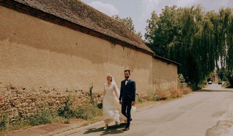 Le mariage de Benjamin et Elsa à Verneuil-en-Bourbonnais, Allier