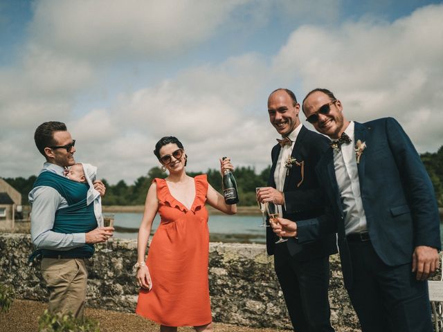 Le mariage de Antoine et Adeline à Loctudy, Finistère 8