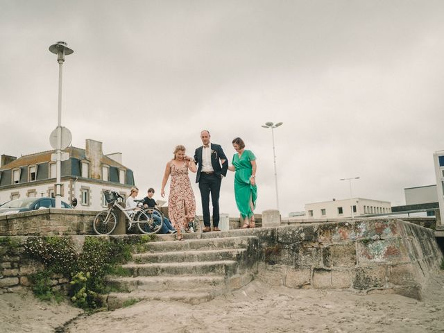 Le mariage de Antoine et Adeline à Loctudy, Finistère 16