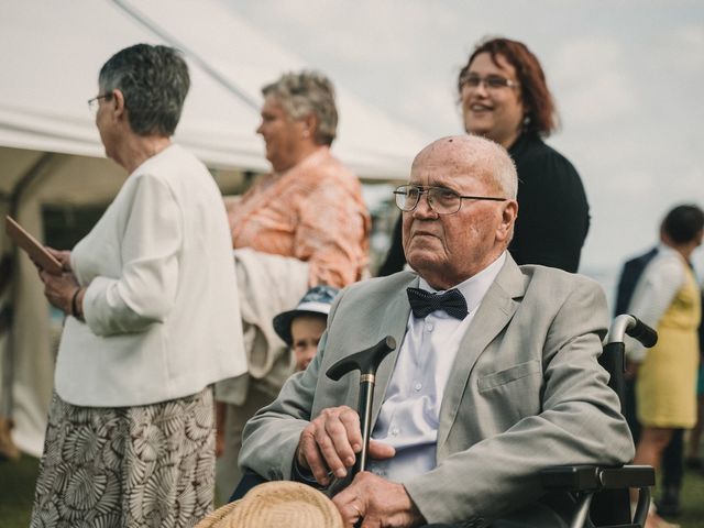 Le mariage de Antoine et Adeline à Loctudy, Finistère 40