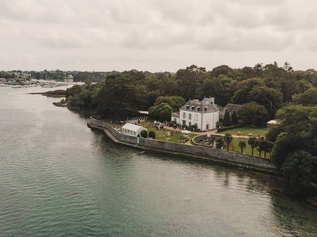 Le mariage de Antoine et Adeline à Loctudy, Finistère 43