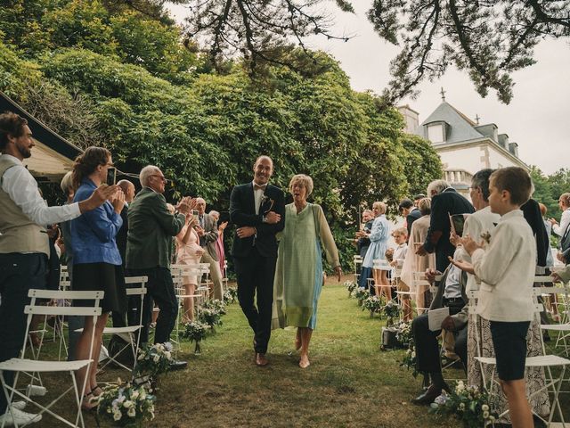 Le mariage de Antoine et Adeline à Loctudy, Finistère 48