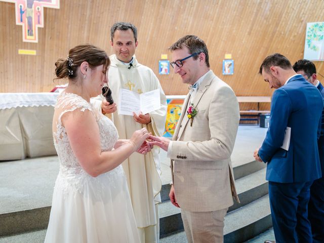 Le mariage de Frédéric et Isabelle à Saint-Just-de-Claix, Isère 60