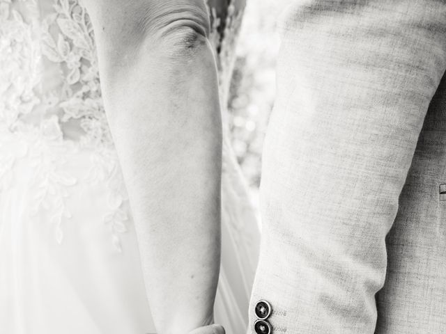 Le mariage de Frédéric et Isabelle à Saint-Just-de-Claix, Isère 91