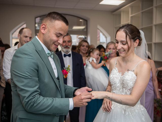 Le mariage de Laurent et Morgane à Malay-le-Grand, Yonne 25