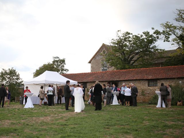 Le mariage de Rudy et Elsa à Bourgogne, Marne 13