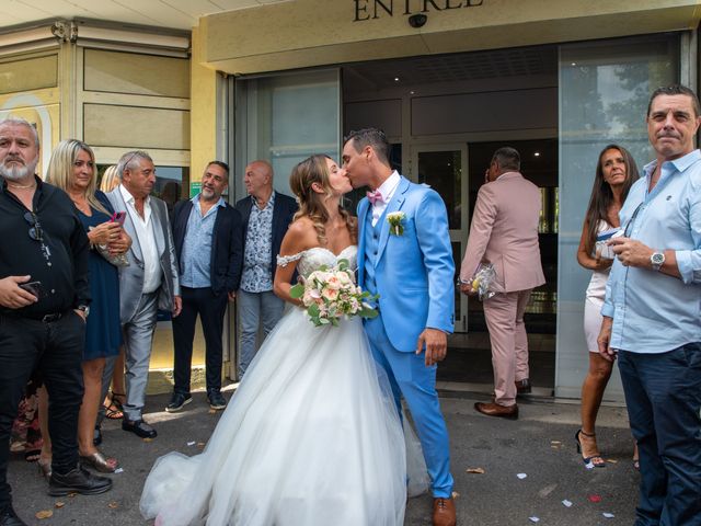 Le mariage de Mathieu et Wendy à Marseille, Bouches-du-Rhône 12