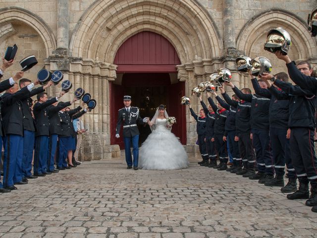 Le mariage de Mickael et Vanessa à Saint-Savinien, Charente Maritime 27