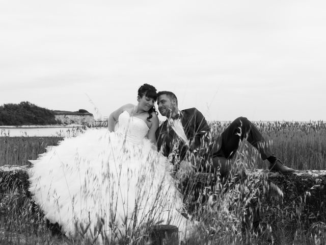 Le mariage de Mickael et Vanessa à Saint-Savinien, Charente Maritime 42