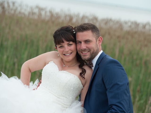 Le mariage de Mickael et Vanessa à Saint-Savinien, Charente Maritime 44