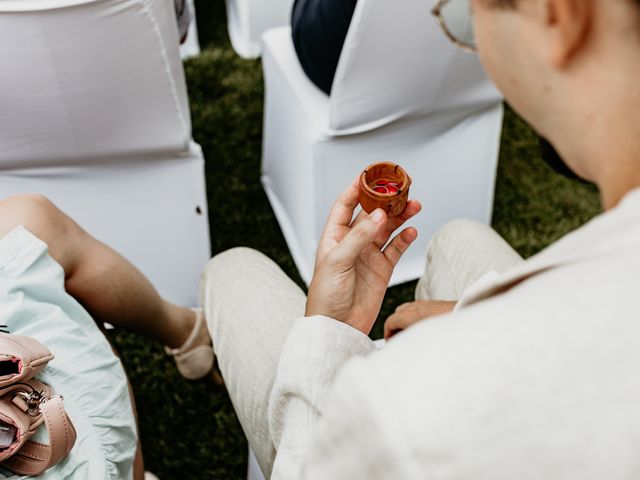 Le mariage de Lucas et Elodie à Vacquières, Hérault 12