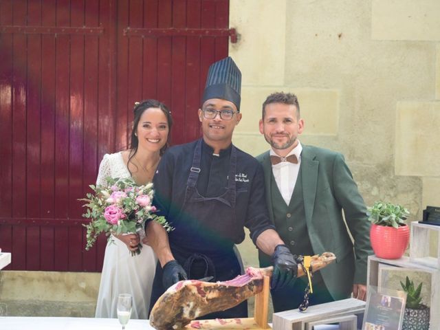 Le mariage de Nicolas  et Alexandra  à Sainte-Soulle, Charente Maritime 1