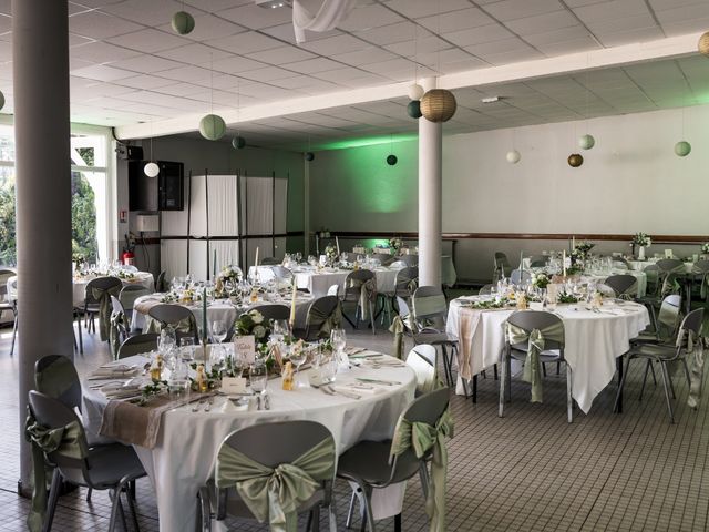 Le mariage de Seb et Lydie à Arès, Gironde 29