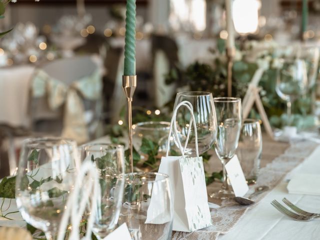 Le mariage de Seb et Lydie à Arès, Gironde 52