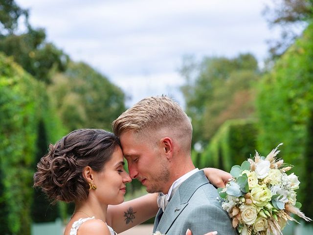 Le mariage de Gaëtan et Hanaé à Ainay-le-Vieil, Cher 3