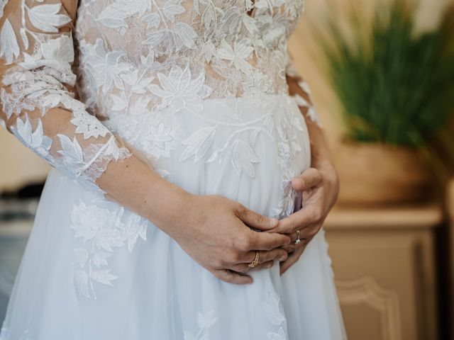 Le mariage de Damien et Alexandrine à Aimargues, Gard 11
