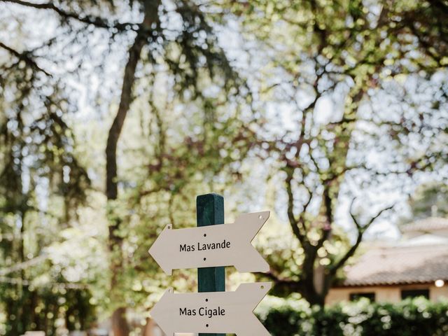 Le mariage de Damien et Alexandrine à Aimargues, Gard 13