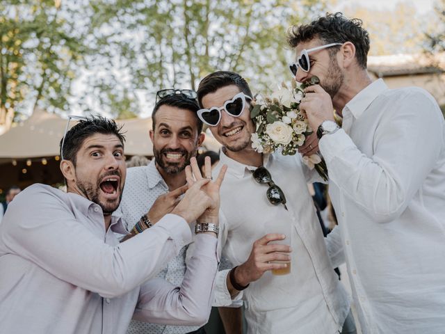 Le mariage de Damien et Alexandrine à Aimargues, Gard 18