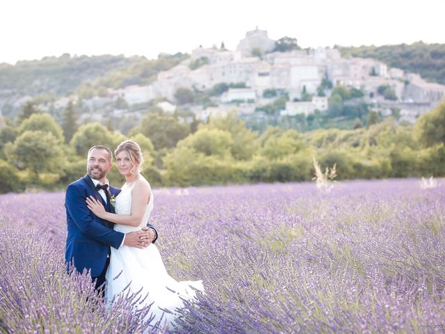 Le mariage de Matthias et Célia à Simiane-la-Rotonde, Alpes-de-Haute-Provence 68