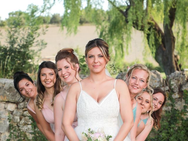 Le mariage de Matthias et Célia à Simiane-la-Rotonde, Alpes-de-Haute-Provence 74