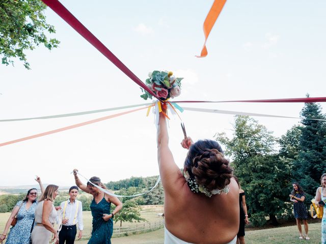 Le mariage de Frédéric et Delphine à Roiffieux, Ardèche 6