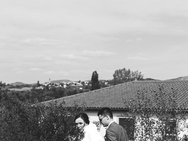 Le mariage de Andrea et Noémie à Le Breuil, Rhône 55