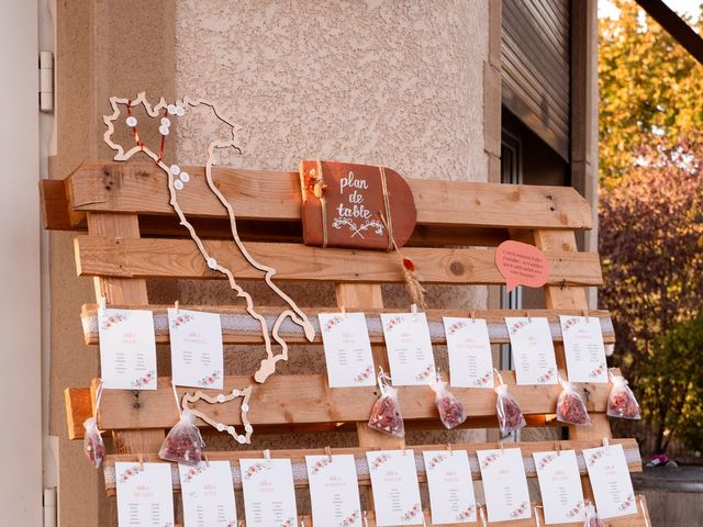 Le mariage de Andrea et Noémie à Le Breuil, Rhône 94