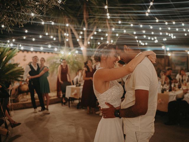 Le mariage de Peter et Mélanie à Folelli, Corse 18