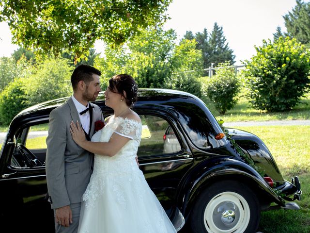 Le mariage de Jonathan et Angélique à Saint-Vincent-de-Reins, Rhône 2