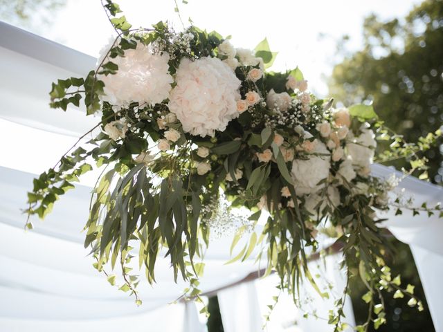 Le mariage de Marco et Alexandra à Sernhac, Gard 1