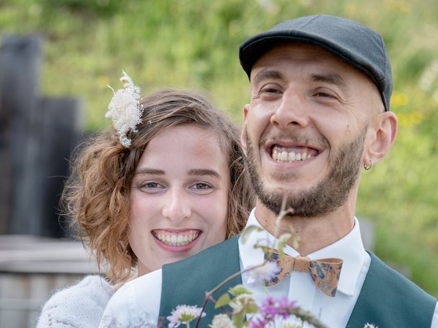 Le mariage de Nathalie et Benjamin à Hauteluce, Savoie 16