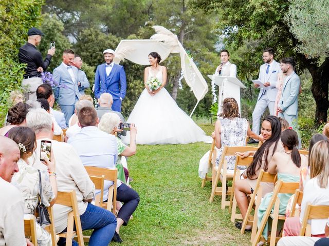 Le mariage de Anthony et Aurelie à Cuers, Var 16