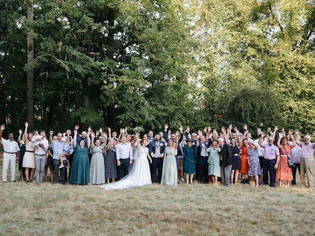 Le mariage de Benjamin et Amélie à Beaulon, Allier 21