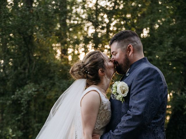 Le mariage de Benjamin et Amélie à Beaulon, Allier 33