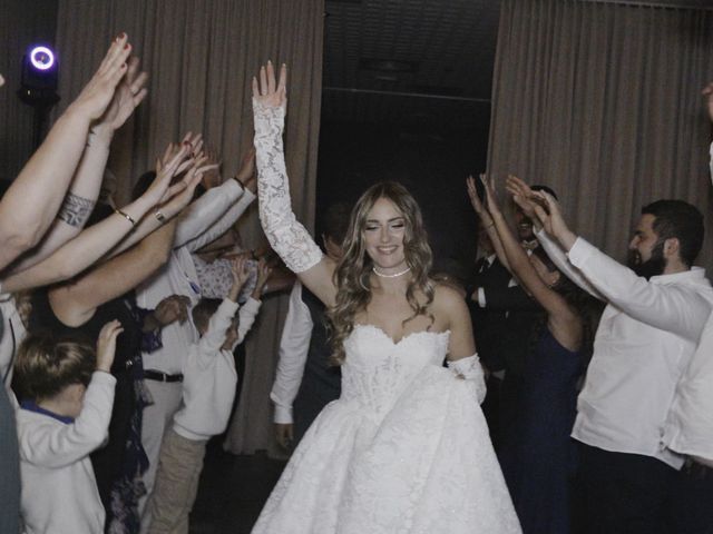 Le mariage de Dylan et Coralie à Ennevelin, Nord 5