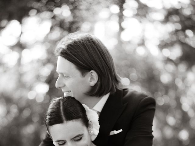 Le mariage de Romain et Adeline à Montagnac, Hérault 54