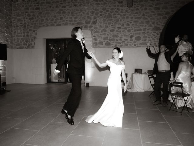 Le mariage de Romain et Adeline à Montagnac, Hérault 77
