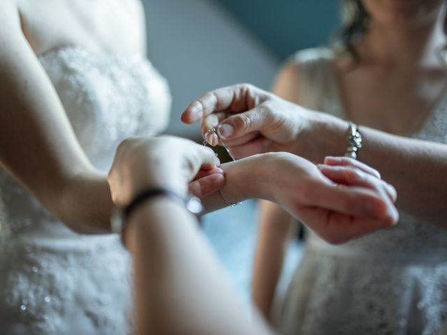 Le mariage de Julien et Carol-Ann à Langres, Haute-Marne 2