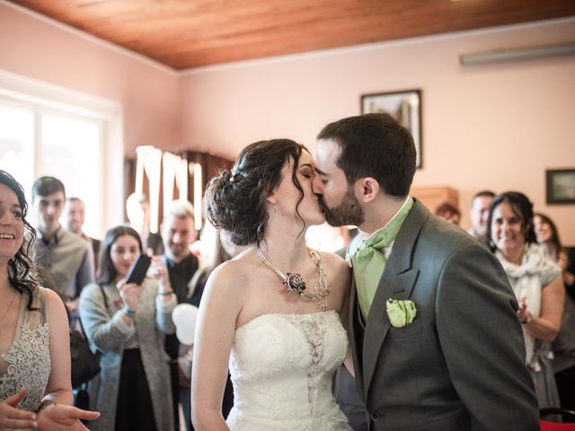 Le mariage de Julien et Carol-Ann à Langres, Haute-Marne 15