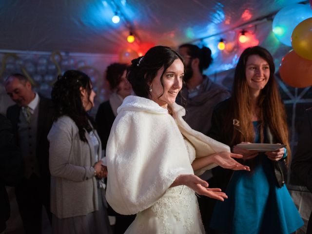 Le mariage de Julien et Carol-Ann à Langres, Haute-Marne 25