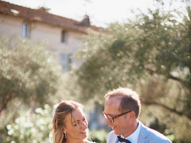 Le mariage de Corentin et Mailys à Venzolasca, Corse 18