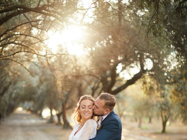 Le mariage de Corentin et Mailys à Venzolasca, Corse 1