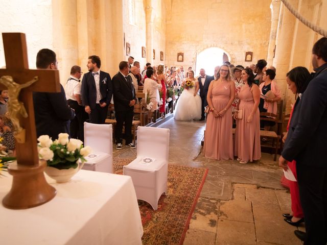 Le mariage de Logan et Aurélie à Saint-Sulpice-d&apos;Arnoult, Charente Maritime 50
