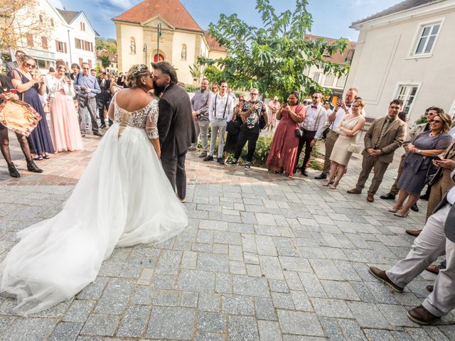 Le mariage de Julien et Strelitzia à Brunstatt, Haut Rhin 25